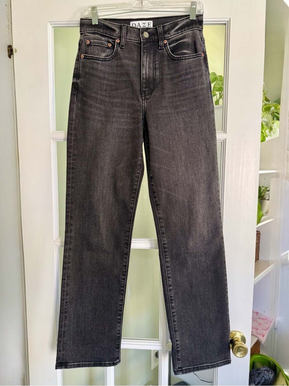 Daze Pleaser High Rise Straight Leg Jeans Black Denim Women's Size 26 Classic